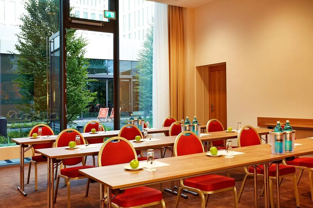 H4 Hotel Muenchen Messe