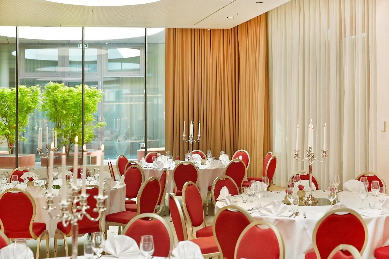 H4 Hotel Muenchen Messe