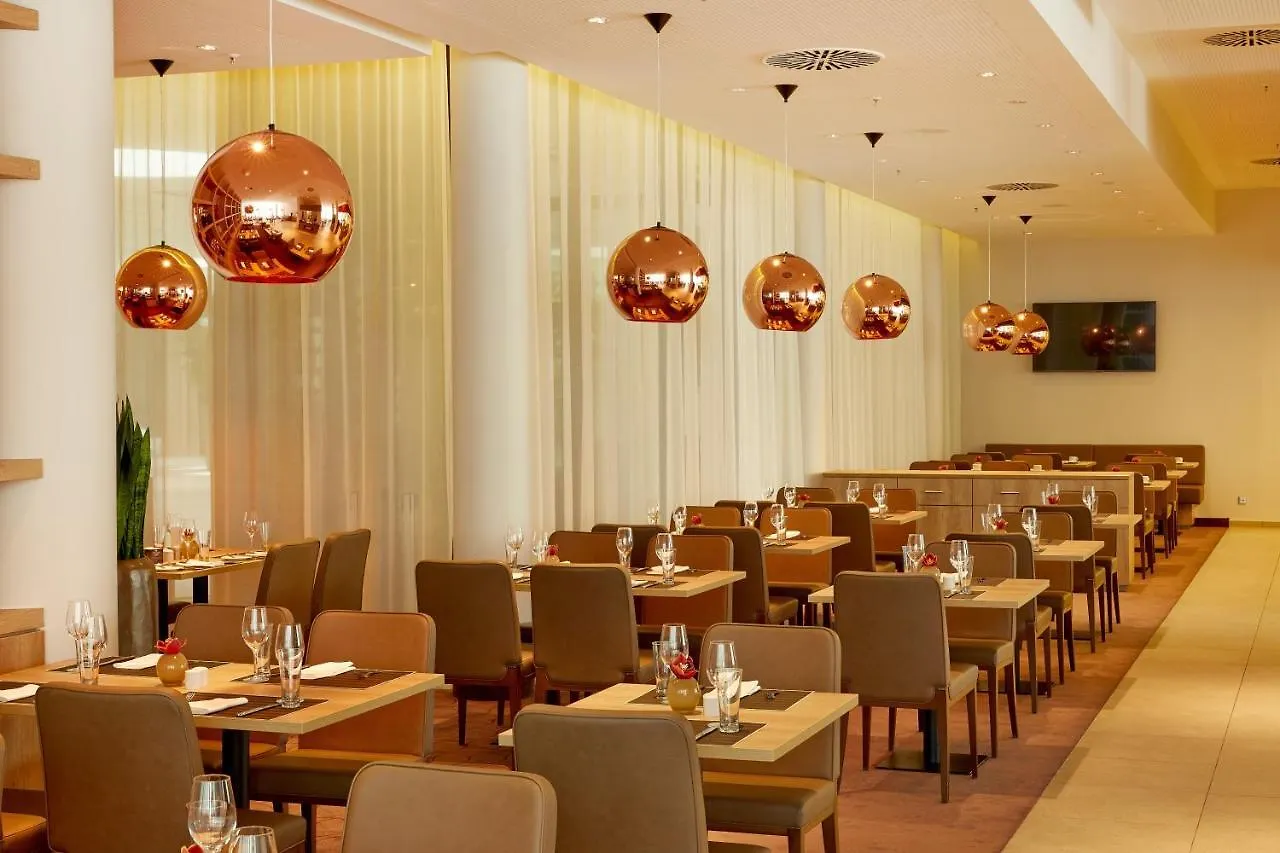 H4 Hotel Muenchen Messe